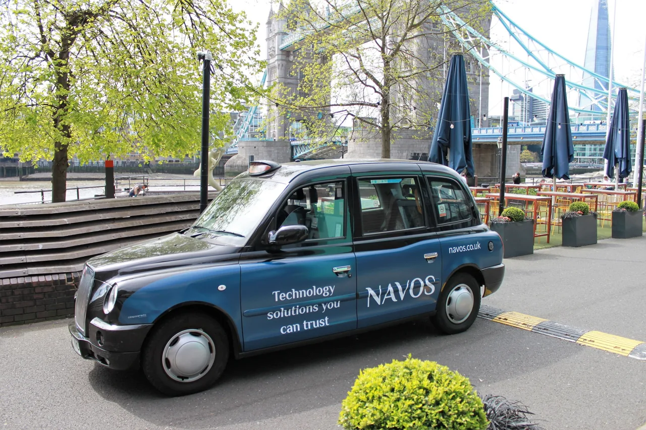 Navos Technologies Super Sides taxi advertising format on a London black cab (Cabspace Media)