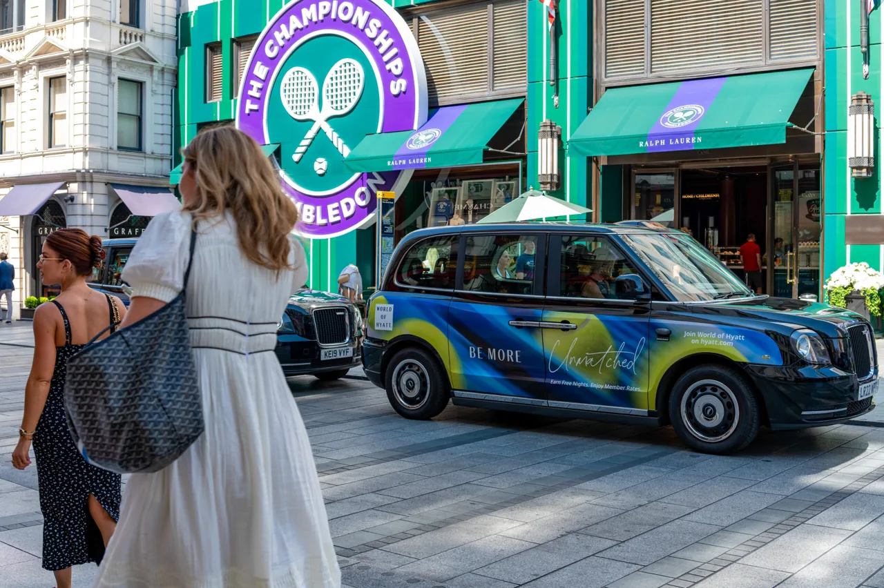 World of Hyatt fully wrapped London taxi, Bond Street (Excite Out Of Home)