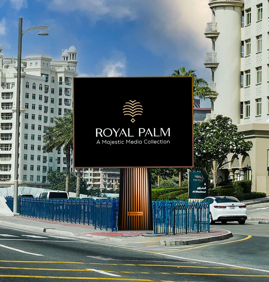 Hypermedia 'Gems Network' Megacom digital screen at Palm Jumeirah Shoreline/Golden Mile
