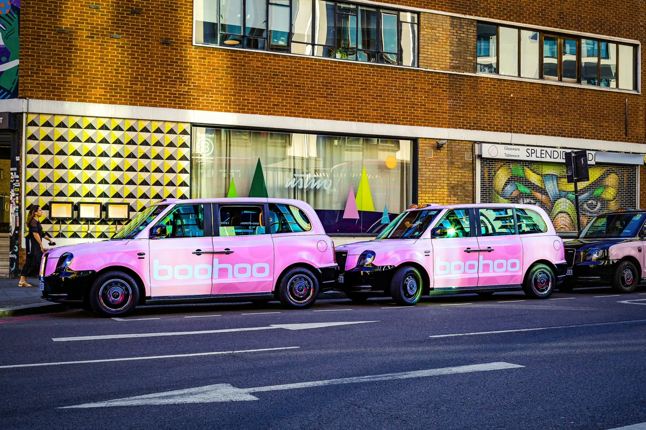 boohoo full taxi wrap on electric TXE cab, from the boohoo case study