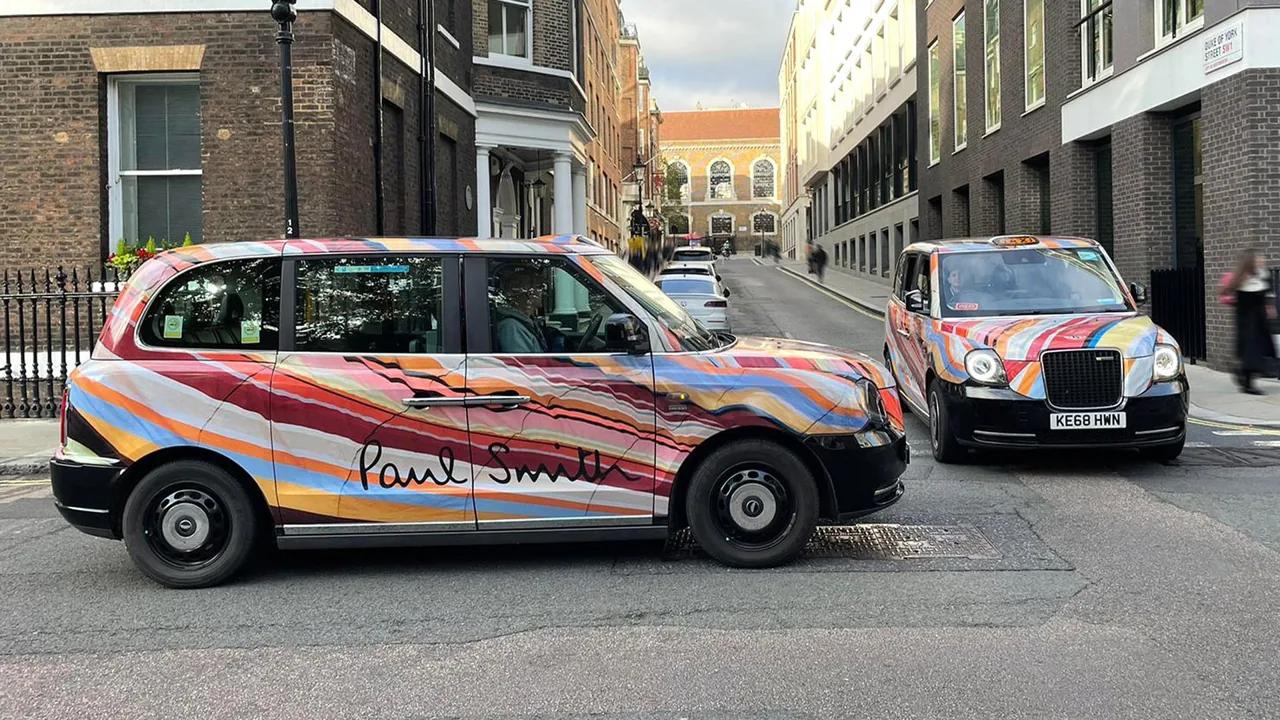 Paul Smith striped full-wrap London taxi campaign (Transport Media taxi advertising gallery)