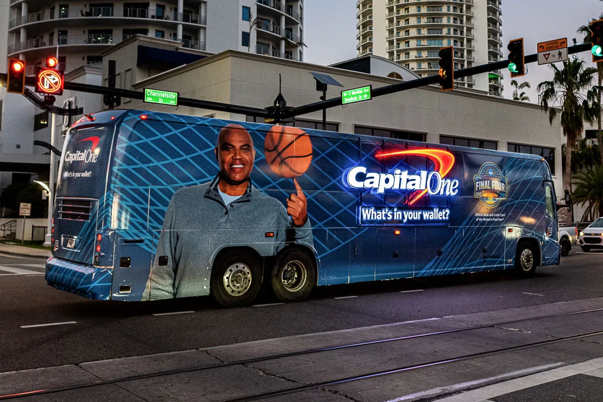 Capital One full wrap on a Tampa custom coach bus, Vector Media