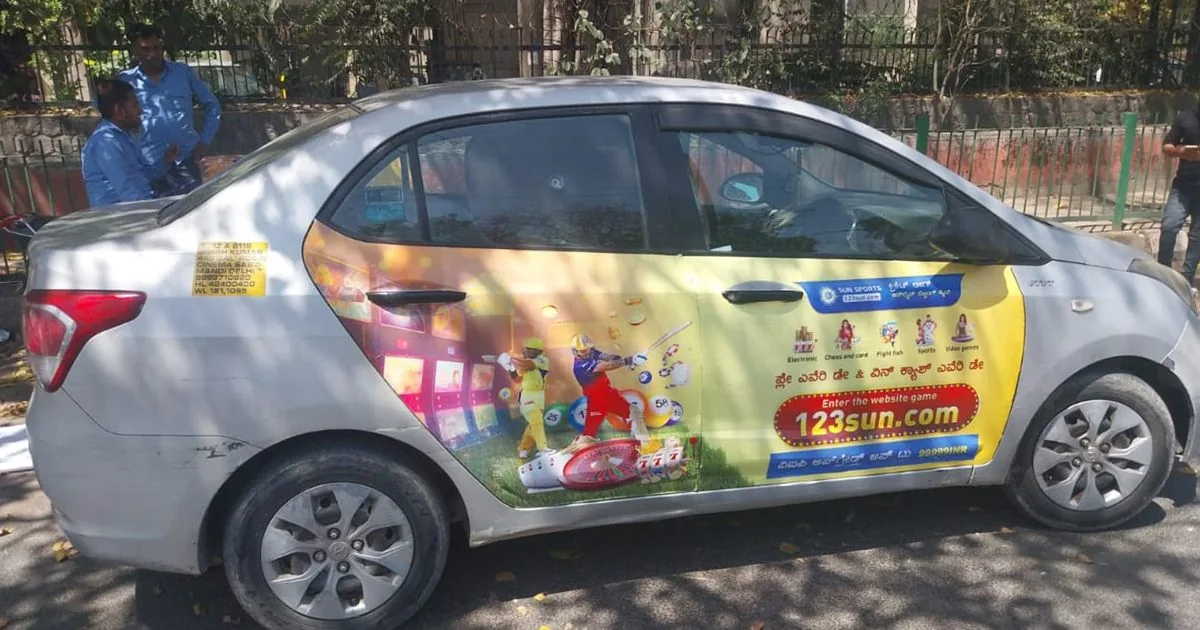 Taxi advertising / cab wrap format featured on Vigyapan Mart's taxi & cab advertising services page